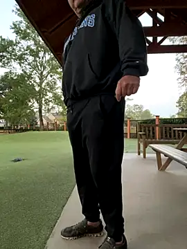 Snapshot of cyclone1212 chatting on November 3, 2025, 11:36 am cyclone1212 online show from November 3, 2025, 11:36 am