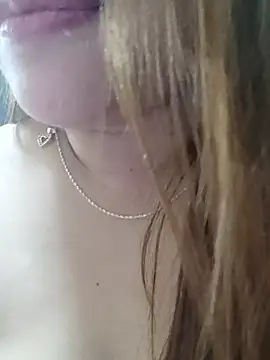 Sweetheart Claire online show from January 9, 2026, 3:08 pm