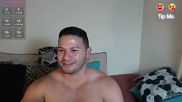 Snapshot of Tim_mz01 chatting on October 4, 2025, 6:53 pm Tim mz01 online show from October 4, 2025, 6:53 pm