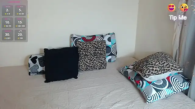 Snapshot of Tim_mz01 chatting on November 4, 2025, 8:34 pm Tim mz01 online show from November 4, 2025, 8:34 pm