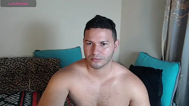 Snapshot of Tim_mz01 chatting on November 13, 2025, 9:08 pm Tim mz01 online show from November 13, 2025, 9:08 pm