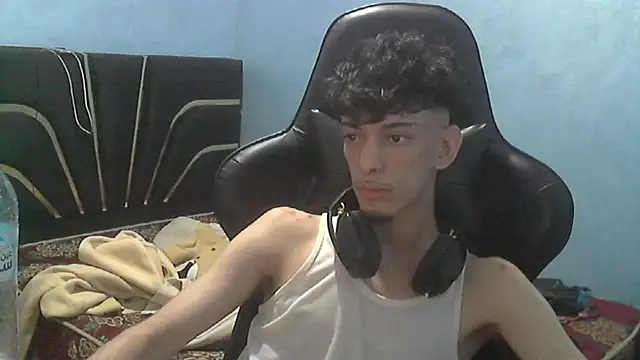 Dark DesireX online show from September 20, 2025, 2:00 pm