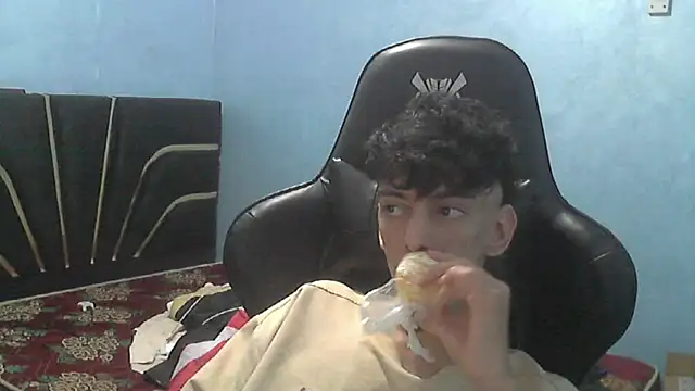 Dark DesireX online show from September 19, 2025, 7:07 pm