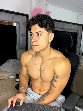 MR MUSCLE online show from November 21, 2025, 11:53 am