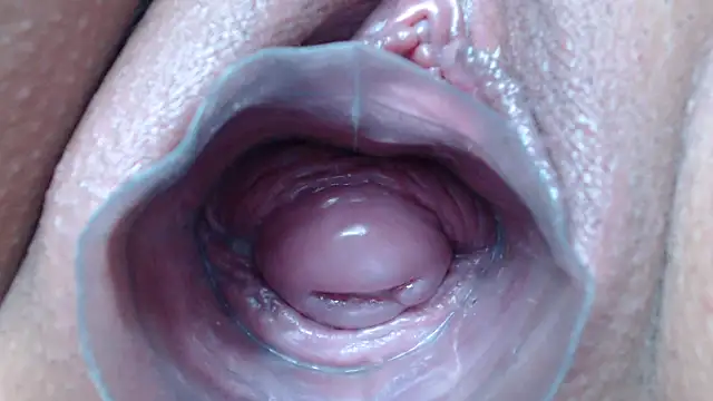 Snapshot of Princess_pussy01 chatting on October 23, 2025, 9:35 pm Princess pussy01 online show from October 23, 2025, 9:35 pm