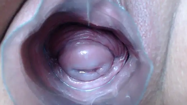 Snapshot of Princess_pussy01 chatting on November 7, 2025, 8:35 pm Princess pussy01 online show from November 7, 2025, 8:35 pm