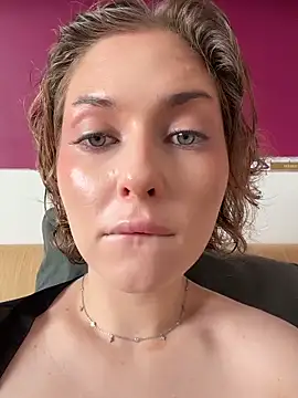 Snapshot of KellyKeler chatting on February 14, 2026, 10:26 am KellyKeler online show from February 14, 2026, 10:26 am