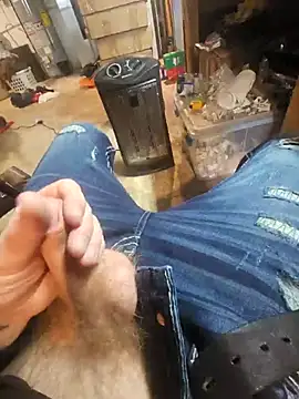 Snapshot of Sampzon chatting on November 10, 2025, 8:36 pm Sampzon online show from November 10, 2025, 8:36 pm