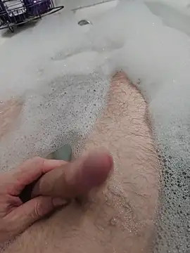 Snapshot of Sampzon chatting on November 13, 2025, 8:57 pm Sampzon online show from November 13, 2025, 8:57 pm