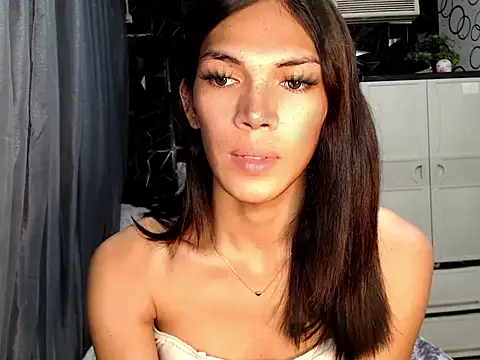 Snapshot of ladyhotcuming chatting on May 27, 2026, 1:57 am ladyhotcuming online show from May 27, 2026, 1:57 am