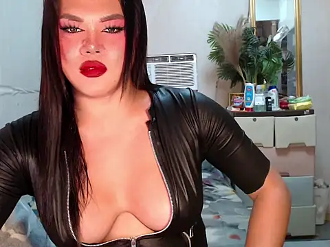 ladyhotcuming online show from January 14, 2026, 1:26 pm