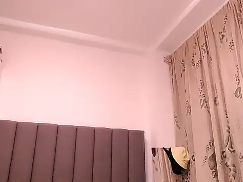 saara johnson496 online show from May 15, 2026, 11:14 pm