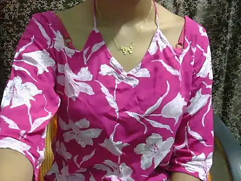 lovely soniya online show from May 18, 2026, 5:02 am