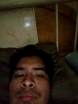 Snapshot of Davidlm25 chatting on December 3, 2025, 12:23 am Davidlm25 online show from December 3, 2025, 12:23 am