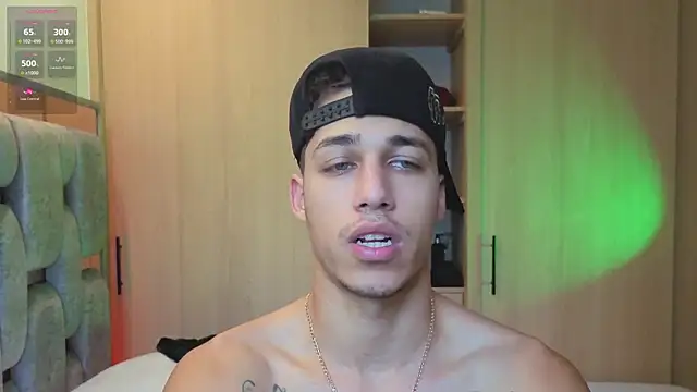 orionblaze69  online show from December 18, 2025, 9:18 pm