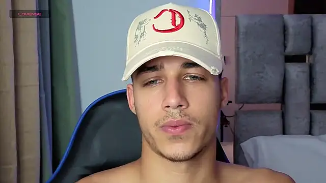 orionblaze69  online show from October 21, 2025, 11:15 pm