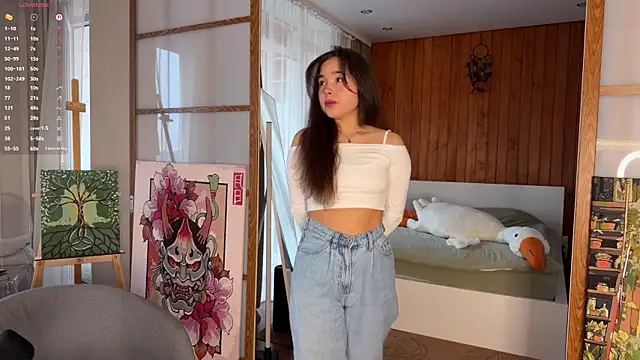 PlumyBun online show from April 11, 2026, 10:46 pm