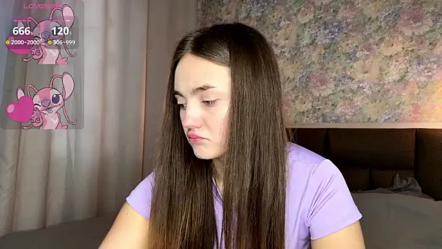 Snapshot of LoraDavi chatting on March 17, 2026, 7:11 am LoraDavi online show from March 17, 2026, 7:11 am