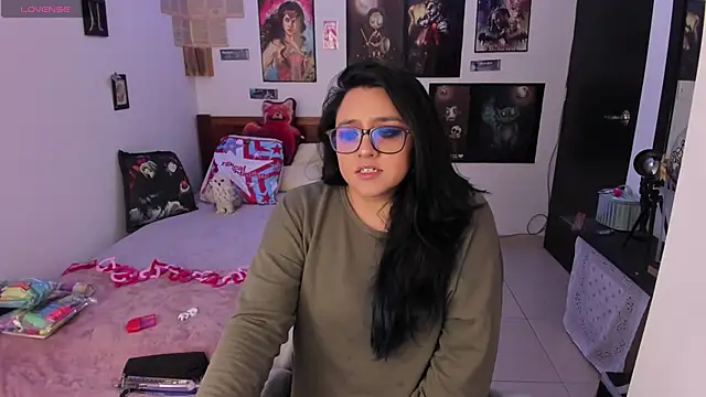 Snapshot of Cherry_blush_ chatting on February 10, 2026, 6:40 pm Cherry blush online show from February 10, 2026, 6:40 pm