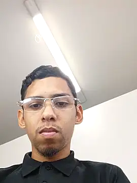 Snapshot of Oqui chatting on February 20, 2026, 8:00 pm Oqui online show from February 20, 2026, 8:00 pm