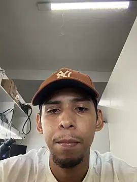 Snapshot of Oqui chatting on March 16, 2026, 8:22 pm Oqui online show from March 16, 2026, 8:22 pm