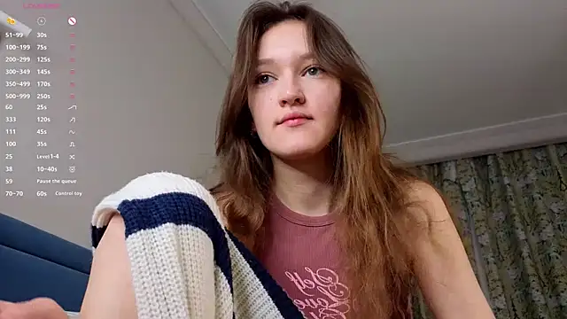 Snapshot of Adeles_vibes chatting on April 27, 2026, 5:05 am Adeles vibes online show from April 27, 2026, 5:05 am