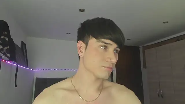 Snapshot of stevve_14 chatting on October 21, 2025, 1:49 am stevve 14 online show from October 21, 2025, 1:49 am