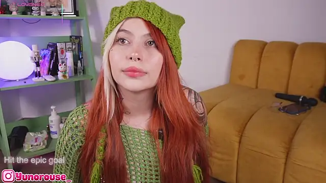 Snapshot of YunoRose_ chatting on January 12, 2026, 5:36 am YunoRose online show from January 12, 2026, 5:36 am