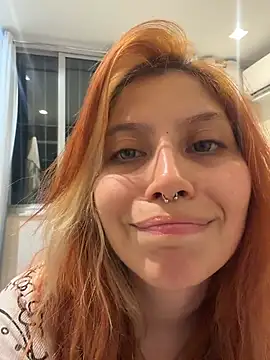 Snapshot of YunoRose_ chatting on May 10, 2026, 1:09 am YunoRose online show from May 10, 2026, 1:09 am