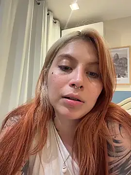 Snapshot of YunoRose_ chatting on May 7, 2026, 11:08 pm YunoRose online show from May 7, 2026, 11:08 pm