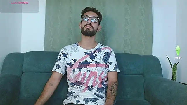 Snapshot of ReyPablo1 chatting on October 9, 2025, 10:54 pm ReyPablo1 online show from October 9, 2025, 10:54 pm