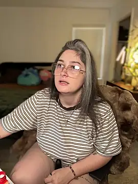 Alix Valentine online show from November 23, 2025, 5:12 pm