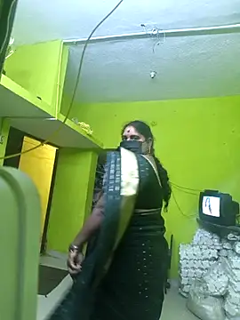 Snapshot of Villageanuty chatting on January 15, 2026, 2:09 pm Villageanuty online show from January 15, 2026, 2:09 pm