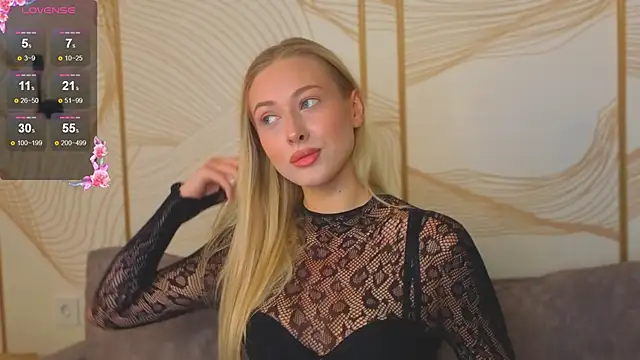 Snapshot of ChristyMarshall chatting on October 8, 2025, 4:29 pm ChristyMarshall online show from October 8, 2025, 4:29 pm