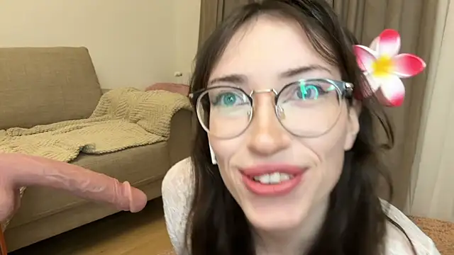 Snapshot of Kelly_Berry__ chatting on December 14, 2025, 5:18 pm Kelly Berry online show from December 14, 2025, 5:18 pm