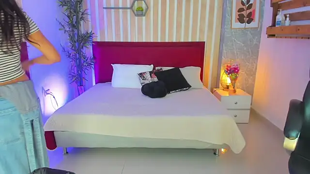 SamayRyann online show from March 2, 2026, 1:51 pm