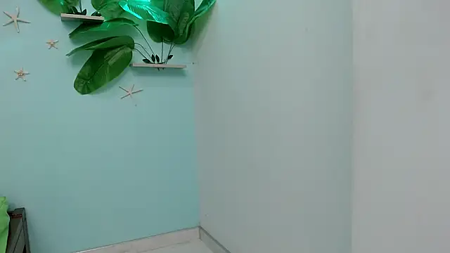 eladyrous98 online show from October 30, 2025, 2:36 pm