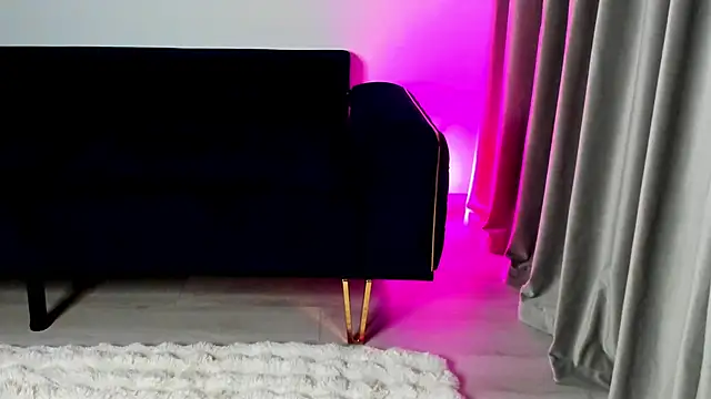 Snapshot of SluttyMaddy chatting on October 29, 2025, 3:22 pm SluttyMaddy online show from October 29, 2025, 3:22 pm