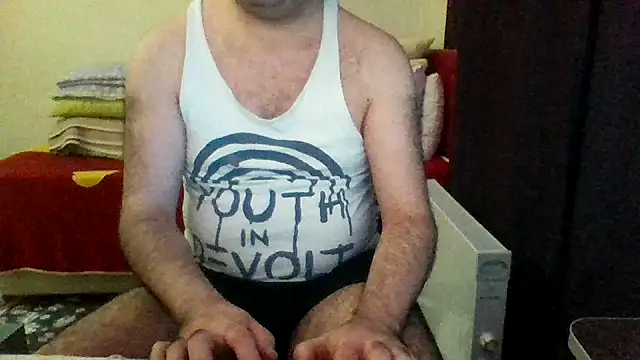 st206boy online show from April 8, 2026, 12:01 am