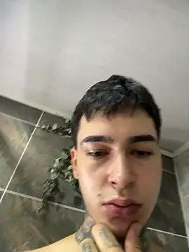 Snapshot of samm4044 chatting on January 9, 2026, 11:00 pm samm4044 online show from January 9, 2026, 11:00 pm