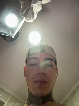 Snapshot of samm4044 chatting on November 28, 2025, 9:37 pm samm4044 online show from November 28, 2025, 9:37 pm