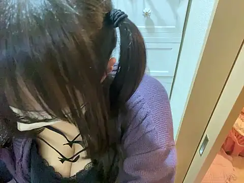 noel 8181 lcup online show from October 31, 2025, 12:24 pm