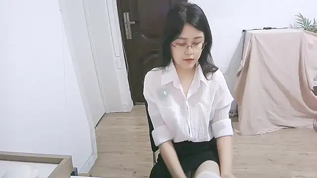 Snapshot of 98bunny chatting on March 4, 2026, 1:46 am 98bunny online show from March 4, 2026, 1:46 am