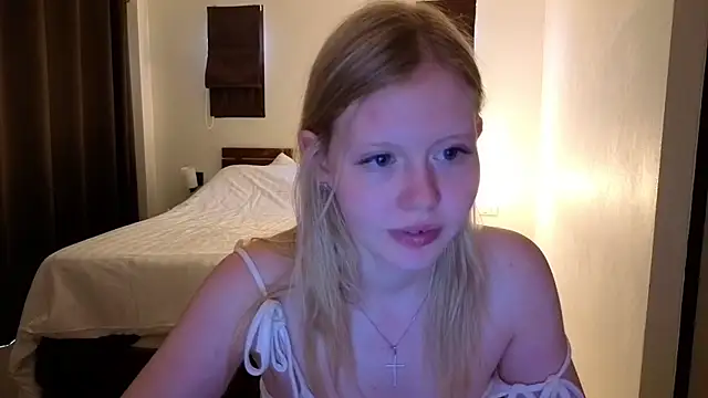 Snapshot of Wendy_228 chatting on June 30, 2026, 3:17 am Wendy 228 online show from June 30, 2026, 3:17 am