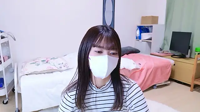 Snapshot of MAIMAI-club chatting on December 3, 2025, 3:11 pm MAIMAI-club online show from December 3, 2025, 3:11 pm