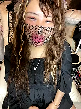 xoxLILxMELOxox online show from October 12, 2025, 3:46 pm