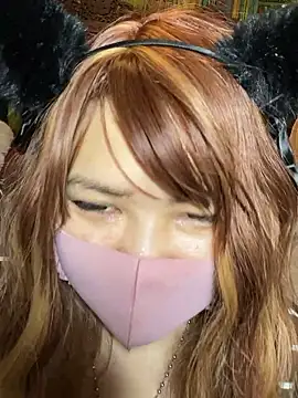 xoxLILxMELOxox online show from November 1, 2025, 4:12 pm