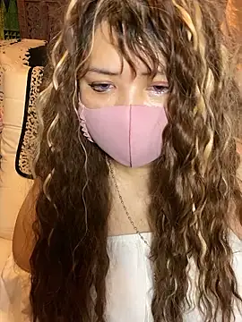 xoxLILxMELOxox online show from October 11, 2025, 4:19 pm