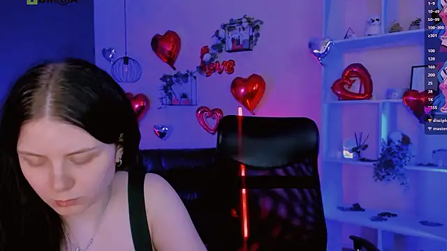 Snapshot of foxy_tease_ chatting on February 28, 2026, 3:17 am foxy tease online show from February 28, 2026, 3:17 am