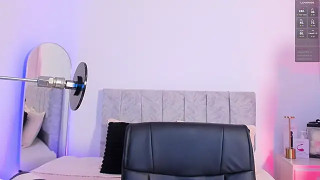 Snapshot of Taylormaxwell chatting on February 12, 2026, 8:08 pm Taylormaxwell online show from February 12, 2026, 8:08 pm